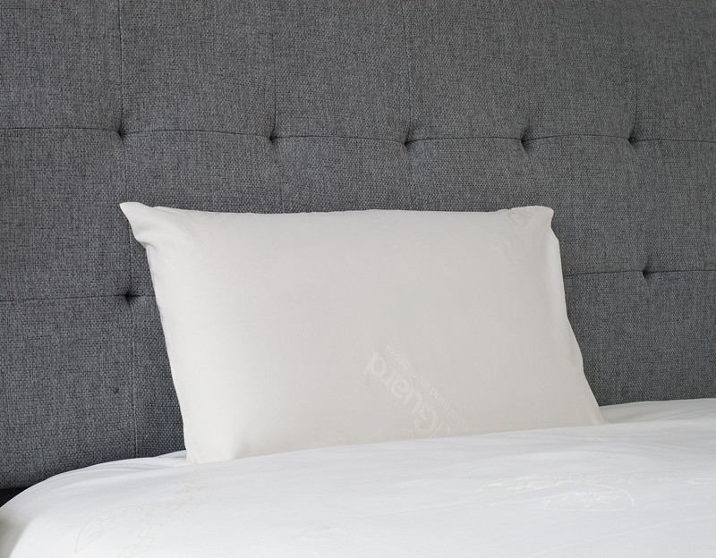 waterproof pillow protector